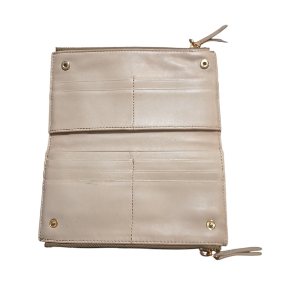 Margot Fine Leather Snap Wallet Snake Embossed Bi-Fold Wallet - Picture 3 of 9